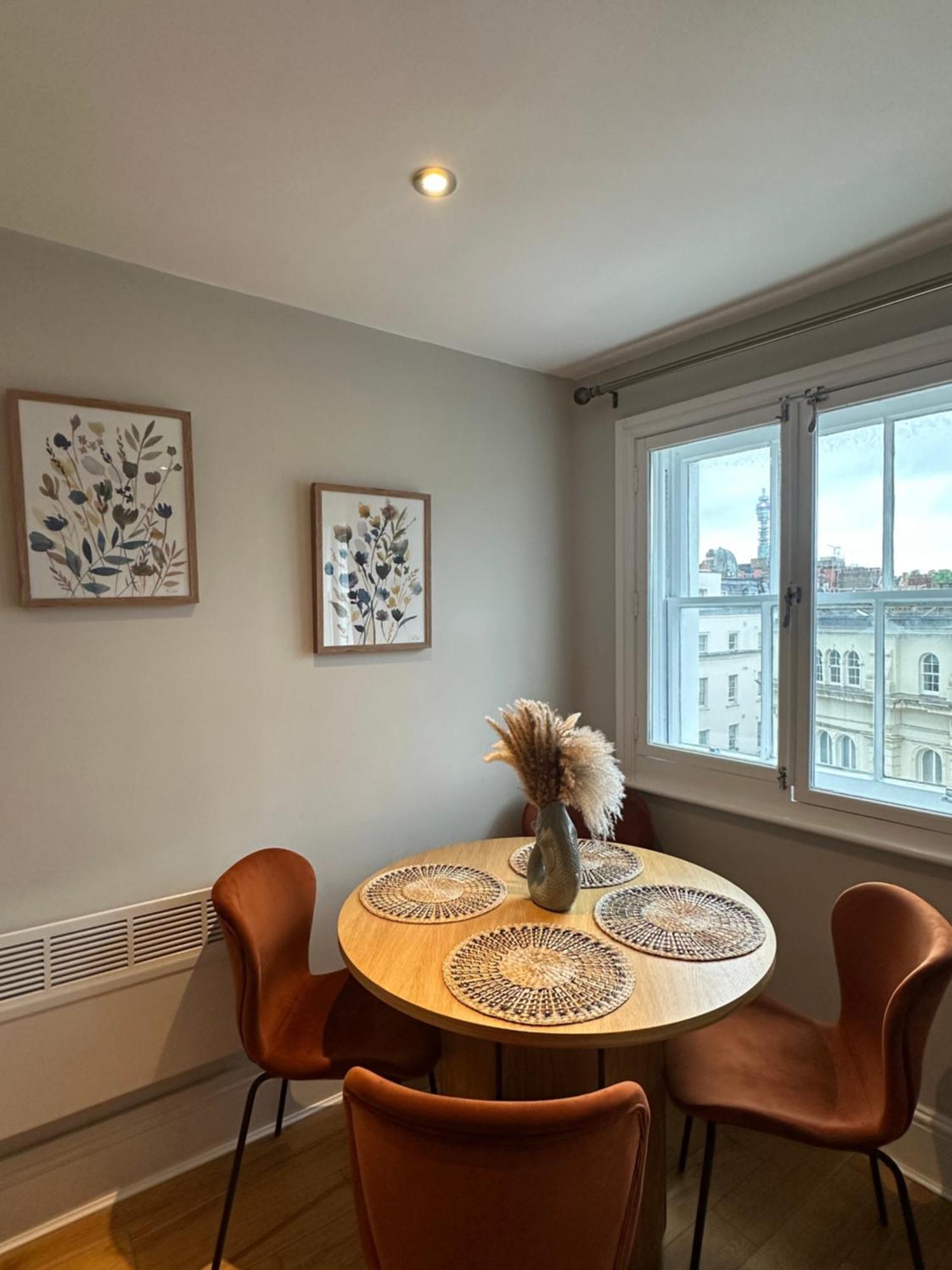 Stylish Flat Minutes From Covent Garden - West End Londres Exterior foto